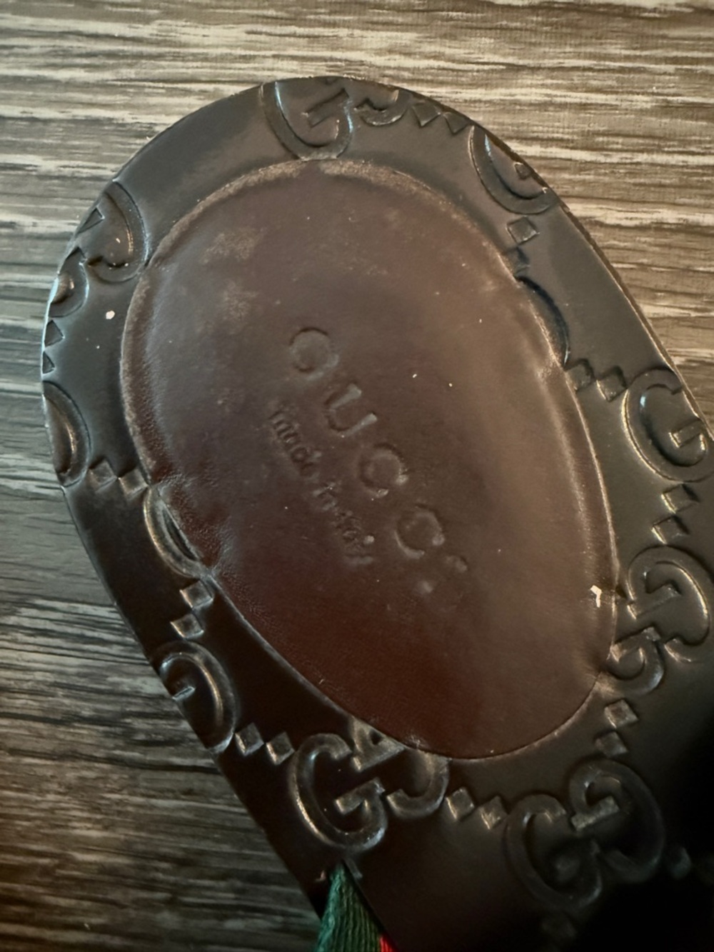 Gucci Guccissima Thong Sandal - Picture 6 of 7